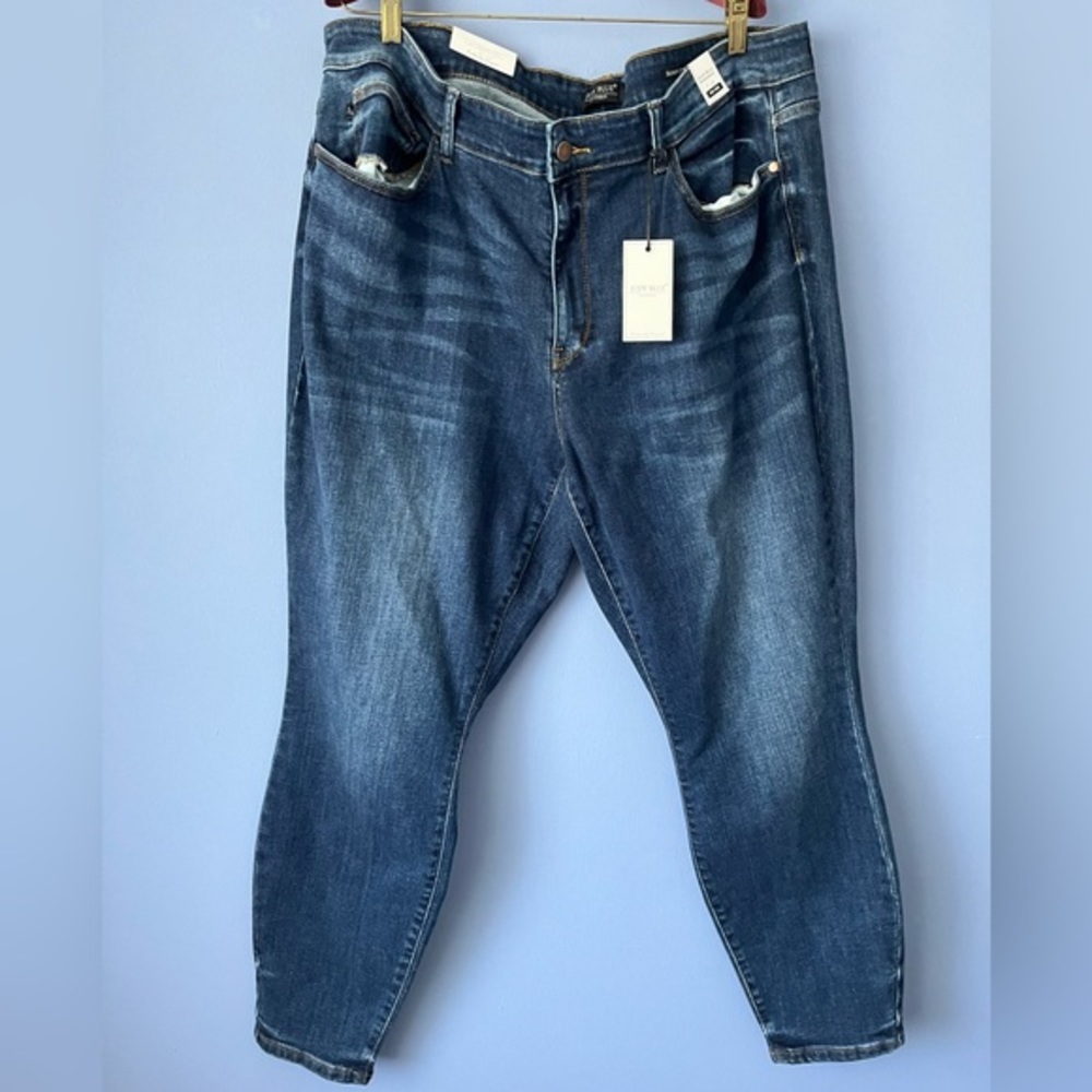 Judy‎ Blue Skinny Fit Mid Rise Jeans 22W
